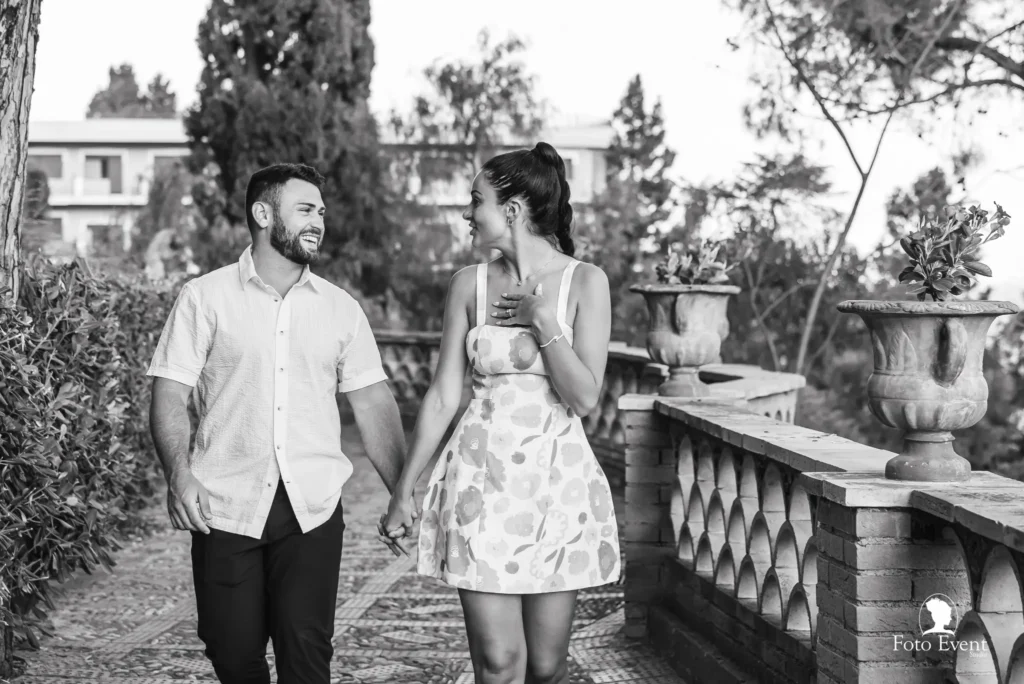 proposal photography Taormina public park reportage style candid